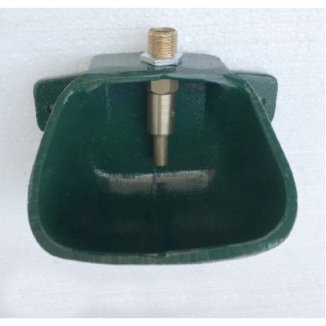 Чашкова напувалка для кнурів та свиноматок з латунним клапаном