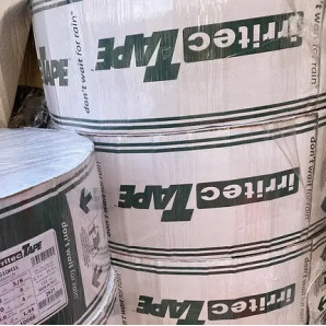 Крапельна стрічка Irritec Tape 6mil 15 см 3050 м Крапельна стрічка Irritec Tape 6mil 15 см 3050 м