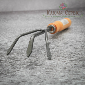 Культиватор із дерев'яною ручкою