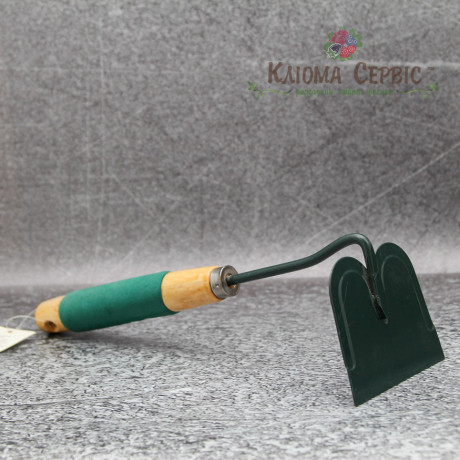 Сапа с деревянной ручкой