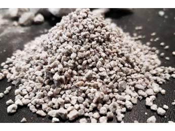 Агроперліт: що це таке і як його використовувати у садово-городньому господарстві