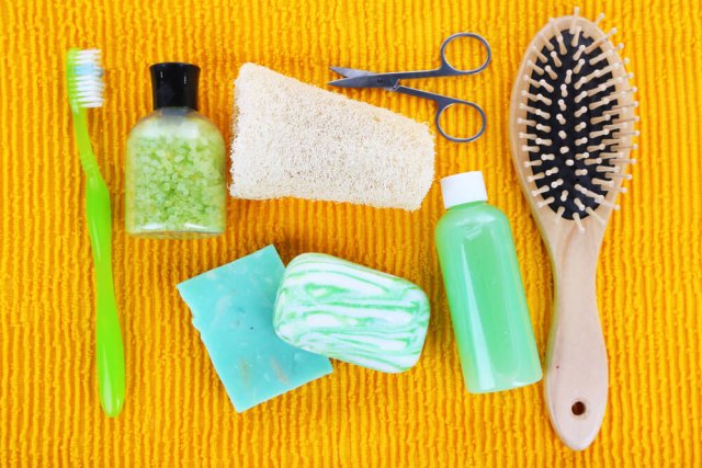 Какие средства гигиены нужно взять с собой на дачу