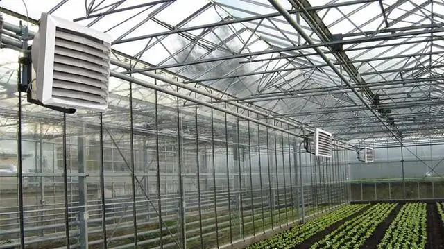 Повітряний обігрів теплиці